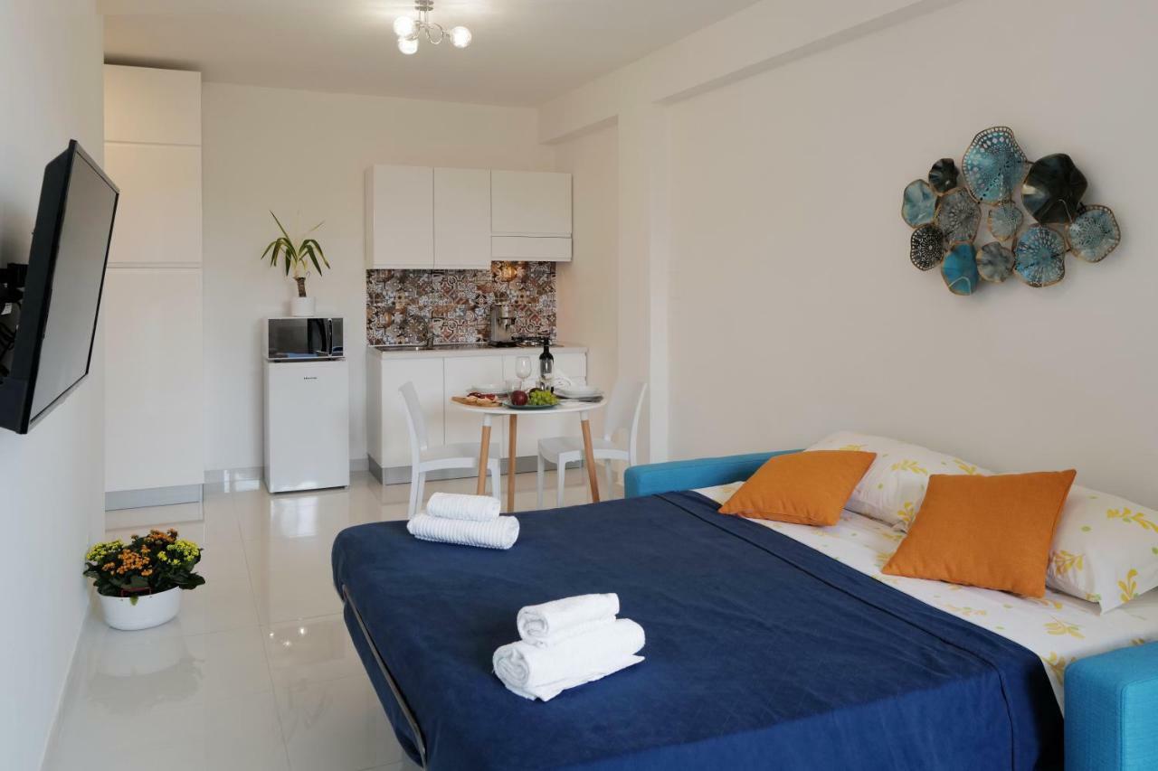 La Casa Di Dodo Apartment Таормина Екстериор снимка